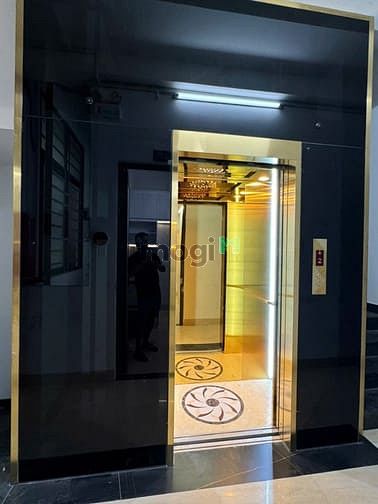 Hình ảnh BÁN NHÀ CHDV sang xịn 👍 có thang máy. 🔥 1 tỷ 3/năm🔥