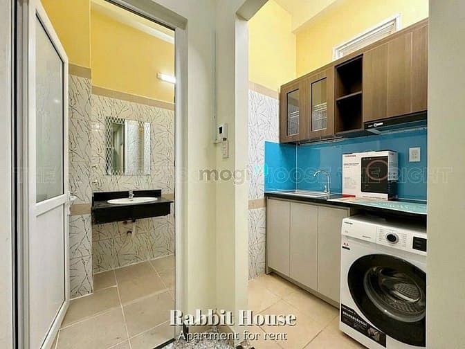 Hình ảnh CHDV studio tách bếp rộng 48m^2 full toàn bộ nội thất máy giặt riêng