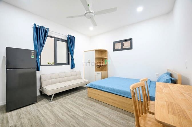 Hình ảnh STUDIO ban công ( máy giặt riêng ) gần cầu Phú Mỹ , KCX Tân Thuận