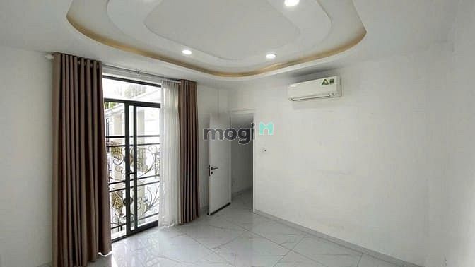 Hình ảnh Cho thuê nhà phố liền kề nội thất cơ bản  HXH an ninh dân trí