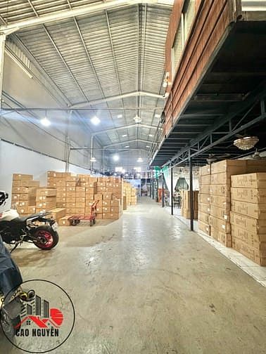 Hình ảnh Xưởng Văn Phòng 330m2, Đường Ao Đôi, Hẻm xe container