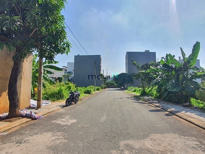 Hình ảnh Bán đất hẻm 32 Võ Văn Hát, Phường Long Trường.Q9 - DT: 81m2 giá 4 tỷ 3