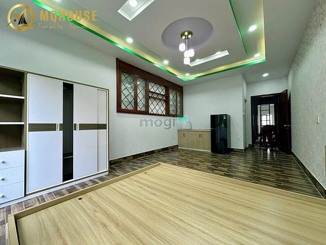 Hình ảnh Cho Thuê Căn Hộ Studio Full Nột Thất, Có Ban Công Thoáng Tại Tân Phú
