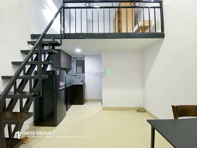 Hình ảnh STUDIO ban công ( máy giặt riêng ) gần cầu Phú Mỹ , KCX Tân Thuận