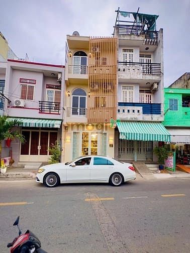 Hình ảnh Siêu Phẩm MTKD có 102 - ngay Bình Long - DTSD 72M2 - 3 tầng - full NT