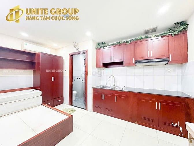 Hình ảnh STUDIO ban công ( máy giặt riêng ) gần cầu Phú Mỹ , KCX Tân Thuận
