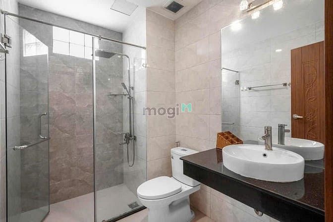 Hình ảnh Chung cư 590, CMT8, P11, Q3, 75m2, Nội thất, 14tr/tháng.