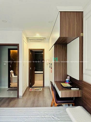 Hình ảnh Chính chủ cho thuê 2PN 112m2 Full đẹp, tầng thấp view hồ bơi siêu đẹp
