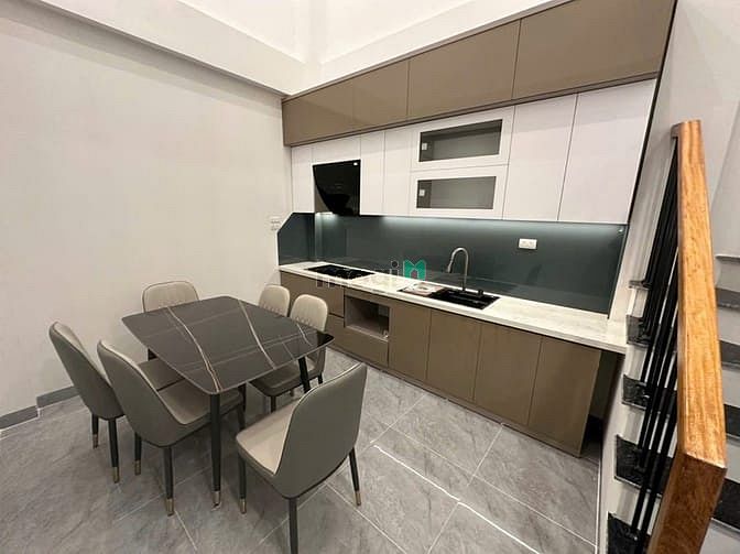 Hình ảnh Bán nhà Thạch Bàn, gần Aeon, Cầu vĩnh tuy 50m2, full nội thất,hơn 9 tỷ