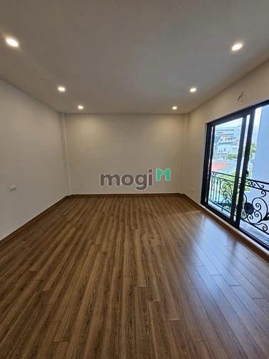 Hình ảnh Bán nhà Ngọc Lâm, gần Chương Dương 38m, full nội thất hơn 6 tỷ chốt