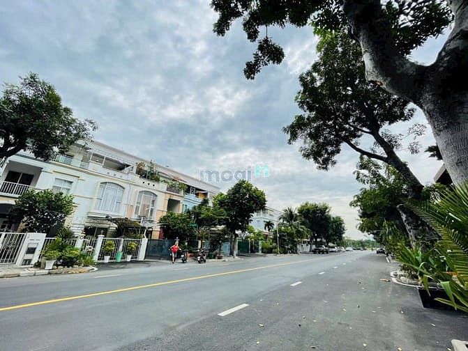 Hình ảnh Cho thuê nhanh Biệt thự Liền kề Mỹ Giang, PMH, Q.7