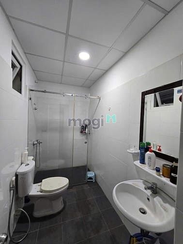 Hình ảnh Chung cư Central Plaza, 91 Phạm Văn Hai, P3, TB, 72m2, 2PN, 14tr/tháng
