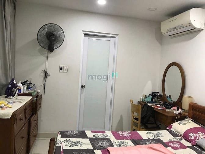 Hình ảnh Chung cư Richstar, Tân Phú, Hòa Bình, 67m2, NTCC, 13tr/tháng.