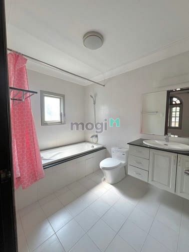 Hình ảnh Cho Thuê Biệt Thự Để Ở & Kinh Doanh - Thảo Điền, Q2 - 800m2 - 5500$
