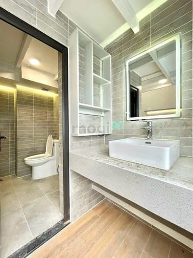 Hình ảnh Cho Thuê Duplex Mới ngay sát Quận 1