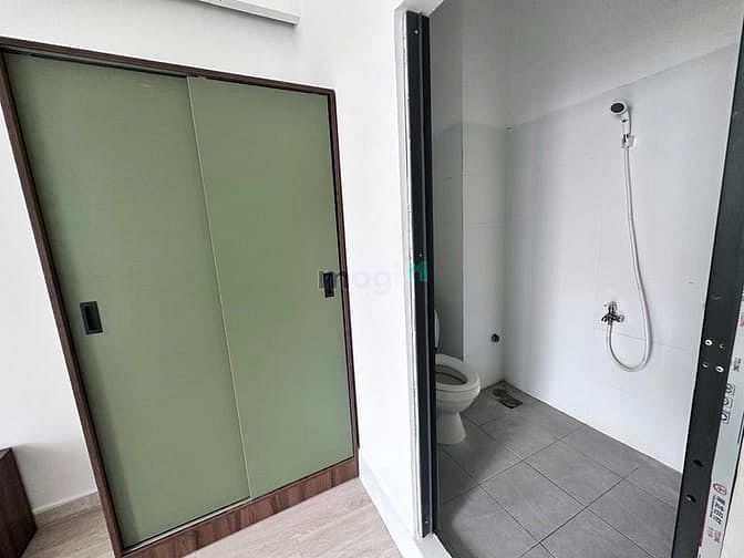 Hình ảnh 🌱Phòng Trọ Cao Cấp: Máy Lạnh, Tủ Lạnh, Cửa Sổ Thoáng Mát