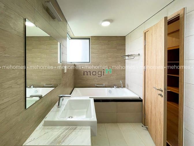 Hình ảnh 3PN hiếm có khó tìm tại khu Diamond Celadon City cần cho thuê