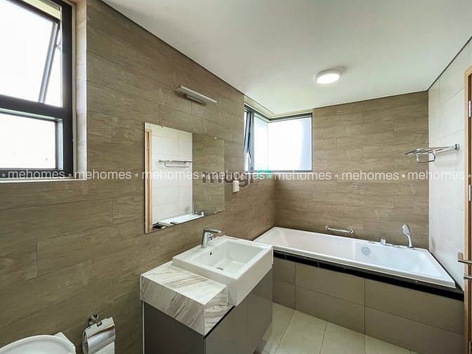 Hình ảnh 3PN hiếm có khó tìm tại khu Diamond Celadon City cần cho thuê