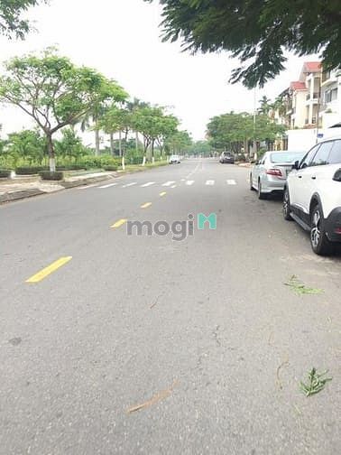 Hình ảnh H0T__Bán đất biệt thự 300m2 đường Thăng Long, Cẩm Lệ, Đà Nẵng_17.5 tỉ