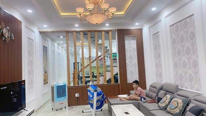 Hình ảnh Bán Gấp Nhà 1T2L P. Long Bình Cách Amata 500m, Sổ Riêng Thổ Cư