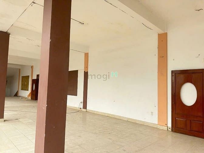 Hình ảnh RẺ 150tr! Cho thuê MT Đ. Cộng Hòa, Q. TB – Ngang LỚN 40m.