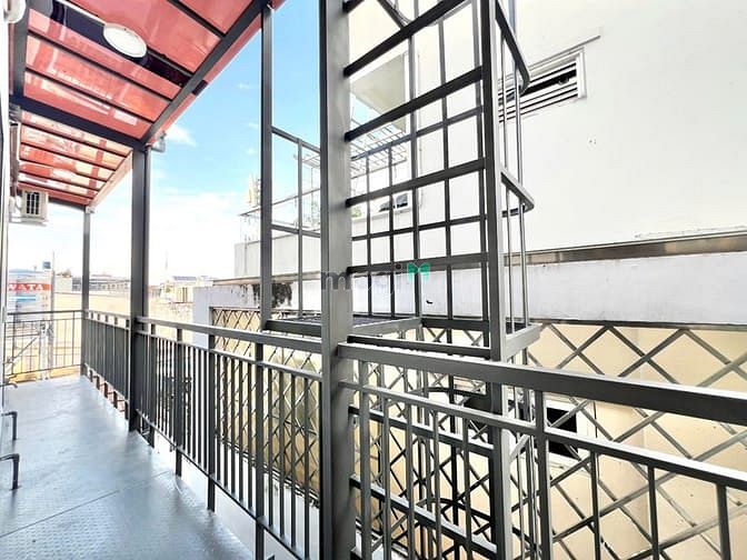 Hình ảnh STUDIO BAN CÔNG - Full nội thất ngay Etown Cộng Hoà