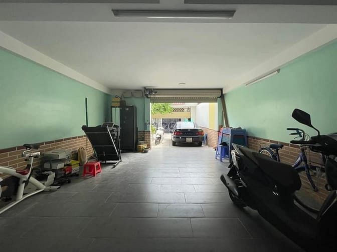 Hình ảnh Nhà hẽm xe hơi 4 tầng. Phước long B. Quận 9