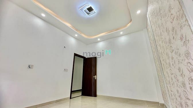 Hình ảnh Mặt Tiền Đường Phạm Thị Kiều, Nhà Mới Xây Trống Chưa Ở