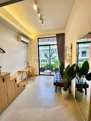 Hình ảnh Duplex Ban Công Tại Ngã Tư Hàng Xanh Full Nội Thất
