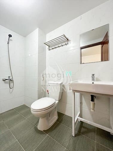 Hình ảnh Căn Hộ Full Nội Thất Kế Bến Xe Miền Đông Sát Hàng Xanh