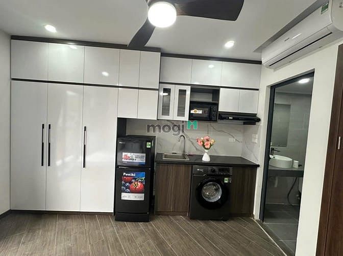 Hình ảnh Cho Thuê Căn Hộ Full Nội Thất Gần Các Trường Đại Học Lớn