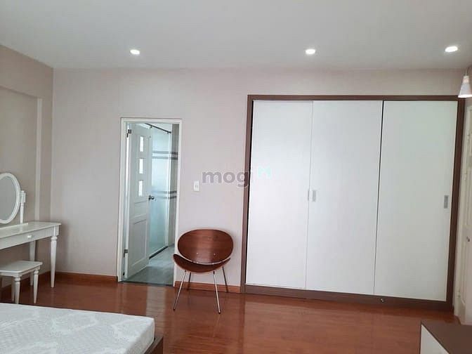 Hình ảnh Bán Happy Valley -135m2 -3pn- full nt- 10ty