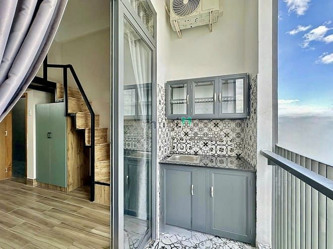 Hình ảnh Căn Hộ Duplex Ban Công Tách Bếp Full NT Có Thang Máy Gần Chợ Bà Chiểu