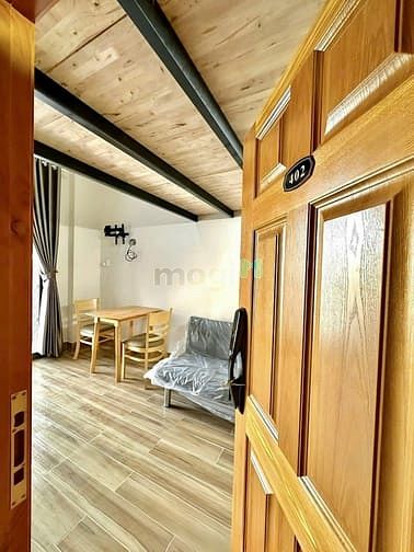 Hình ảnh Căn Hộ Duplex Ban Công Tách Bếp Full NT Có Thang Máy Gần Chợ Bà Chiểu