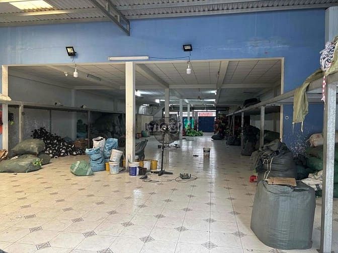 Hình ảnh Cho thuê kho 800m2 Đường Số 8 Phường Bình Hưng Hoà A Q.Bình Tân