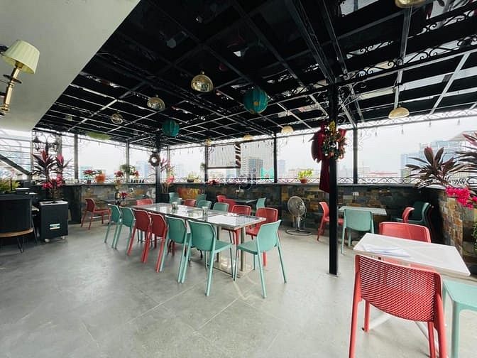 Hình ảnh Tòa khách sạn 5 sao Trung tâm Ba Đình 260m2 x9 tầng, MT 16m, 33 phòng,