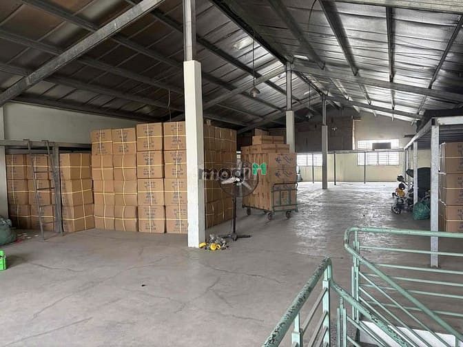 Hình ảnh Cho thuê kho 800m2 Đường Số 8 Phường Bình Hưng Hoà A Q.Bình Tân