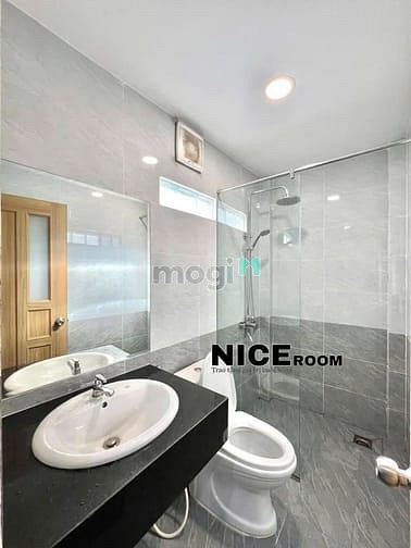 Hình ảnh CHDV Mới Xây 100% Có Thang Máy Ngay Mặt Tiền Xô Viết Nghệ Tĩnh 2 Chiều