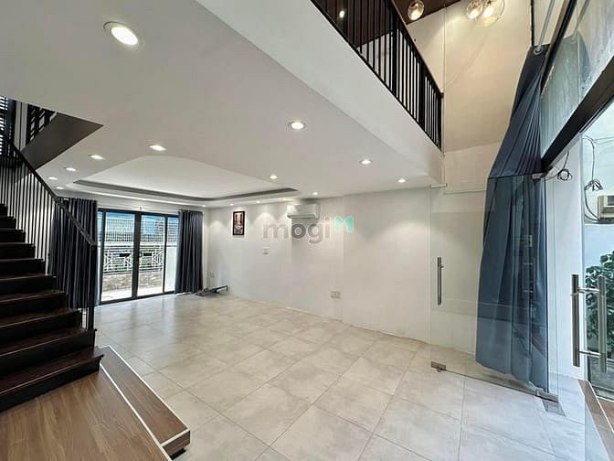 Hình ảnh Nhà đẹp 4 tầng KD sầm uất 66 Phạm Ngọc Thạch , gần Hồ Con Rùa
