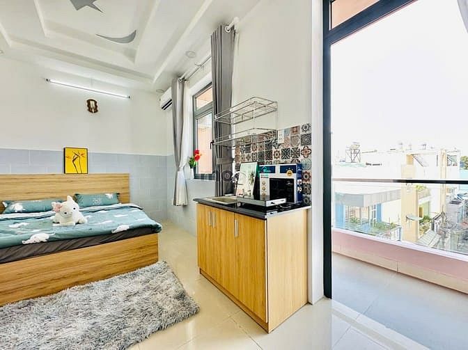 Hình ảnh CHDV Ban Công Full Nội Thất Máy Giặt Riêng ngay MEGA BÌNH PHÚ , Quận 6