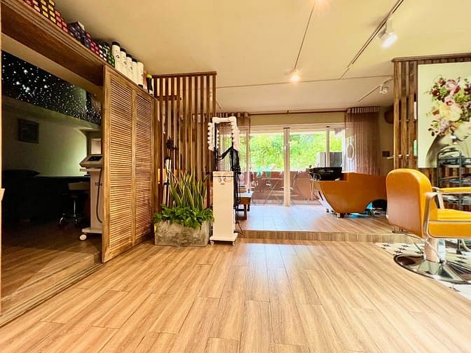 Hình ảnh Sang lại toàn bộ tiệm tóc, nail, spa cao cấp trung tâm Phú Mỹ Hưng Q7