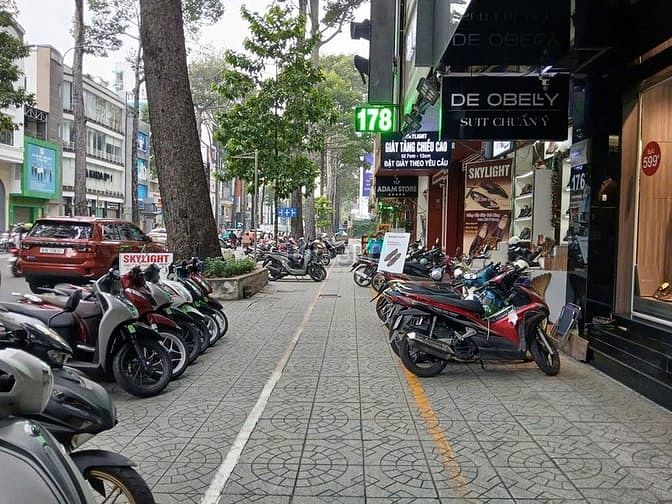 Hình ảnh Cho thuê nhà MT Đường 3 Tháng 2 Phường 12 Quận 10