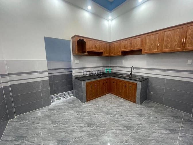 Hình ảnh Bán nhà MTNB khu Tên Lửa,p. Bình trị đông B, giá 7,9 tỷ.
