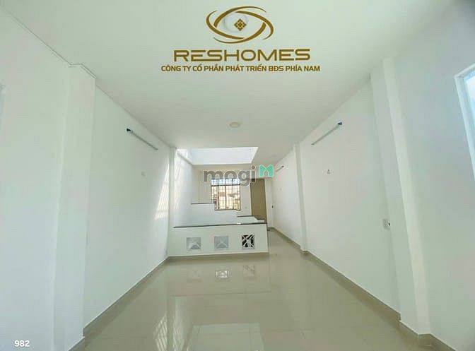 Hình ảnh Cho thuê căn nhà đẹp 1T3L gần chợ Lý Văn Sâm