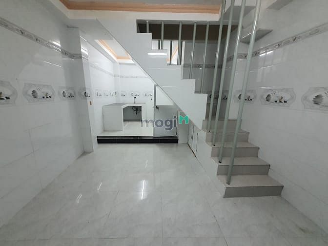 Hình ảnh 5,5tr 2PN, 2WC:  hẻm nhỏ 1,2m 756/94 Đoàn Văn Bơ, Phường 16