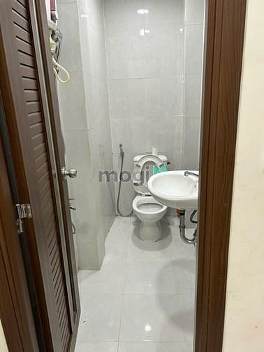 Hình ảnh Cho thuê nhà Lê Văn Duyệt, P.03, 3x7m, 1 lầu, đủ nội thất, 7tr