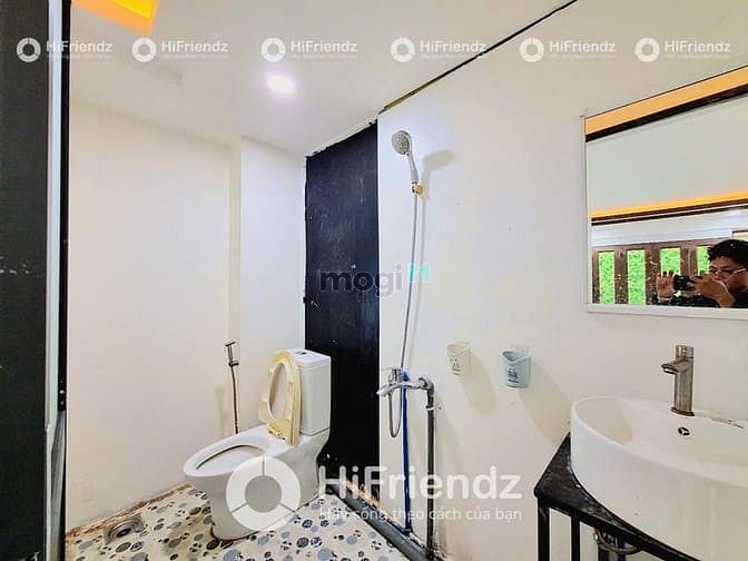 Hình ảnh CHDV Ban Công Tách Bếp Full Nội Thất Mới Xây ngay đường Tên Lửa, BTĐ B