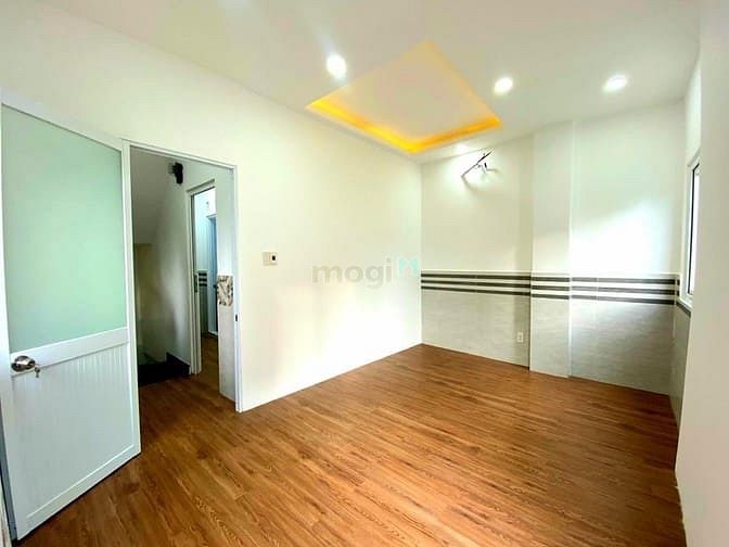Hình ảnh Cho thuê nhà Đinh Bộ Lĩnh,P26, 5x6m,1 trệt,3 lầu, 4pn, 4wc, 2X tr, TL
