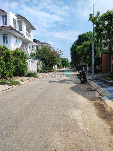 Hình ảnh Cho thuê đất Đặng Thùy Trâm, 10x21m, 10tr