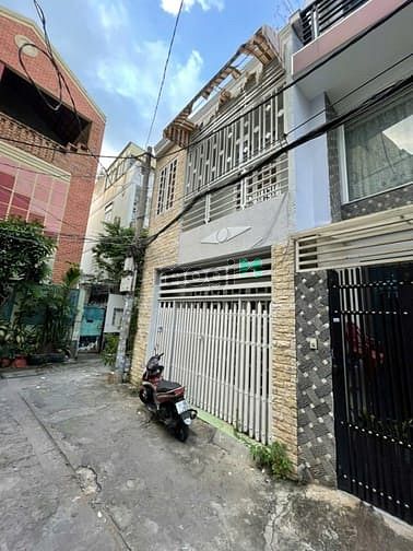 Hình ảnh Cho thuê nhà Lê Trưc, P.7, 6x5m, 1 lầu, 1 pn, 2wc, 12tr